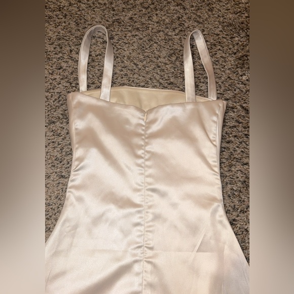 Just A Girl Mini Dress Pearl (White Fox) - Picture 7 of 9